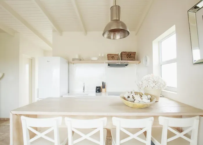 Ocean Breeze Boutique Hotel & Marina