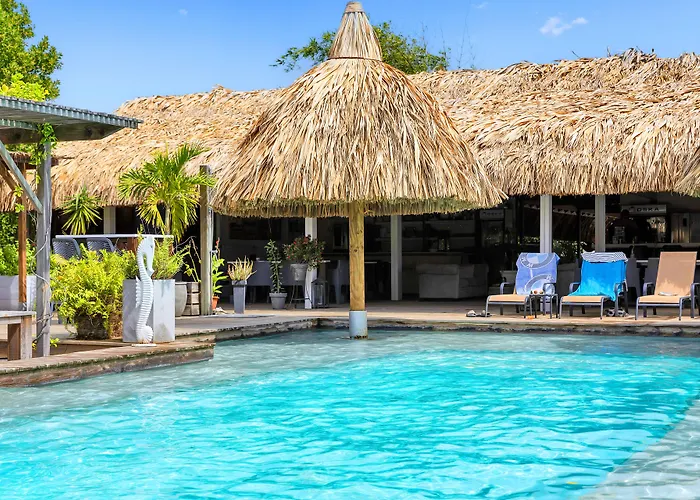 Red Palm Village